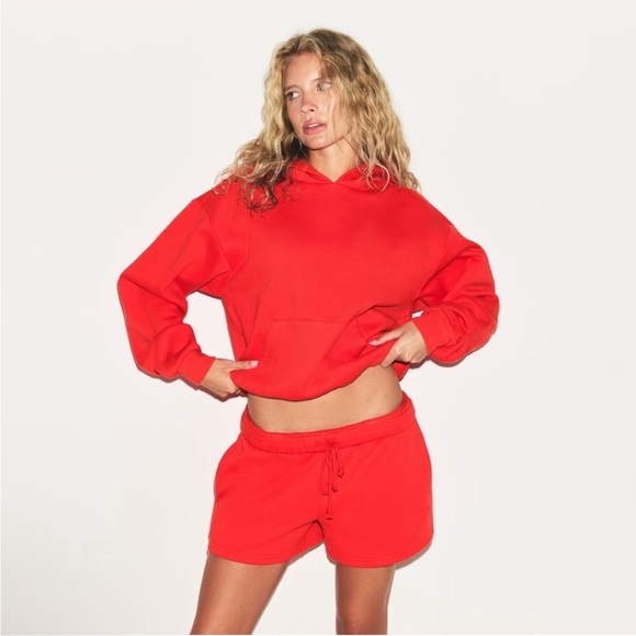 SKIMS Pants - NWT SKIMS COTTON FLEECE CLASSIC SHORT - Size S | Ruby